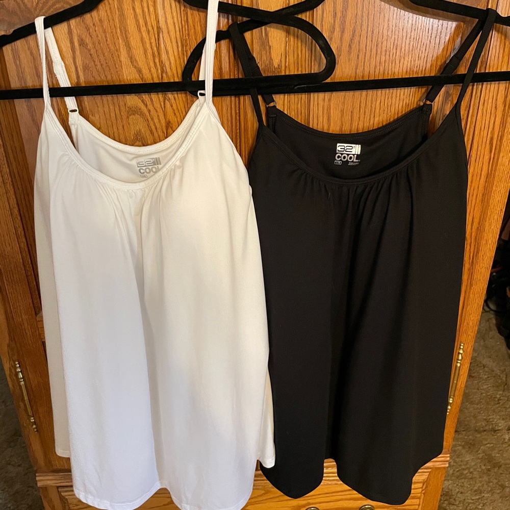 32 Degree flowy tanks Large